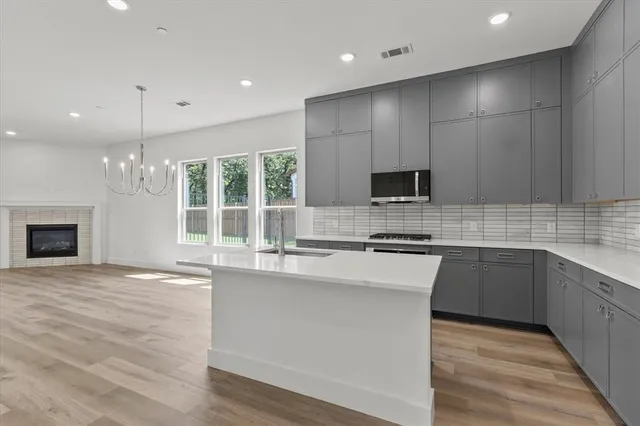 $450,000 | 436 Waterscape Drive, Unit 1442, Hickory Creek, TX 75065