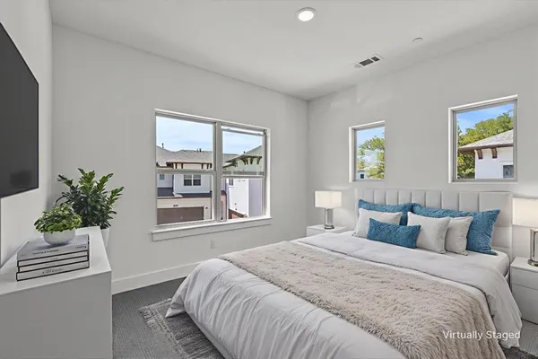 $450,000 | 436 Waterscape Drive, Unit 1442, Hickory Creek, TX 75065