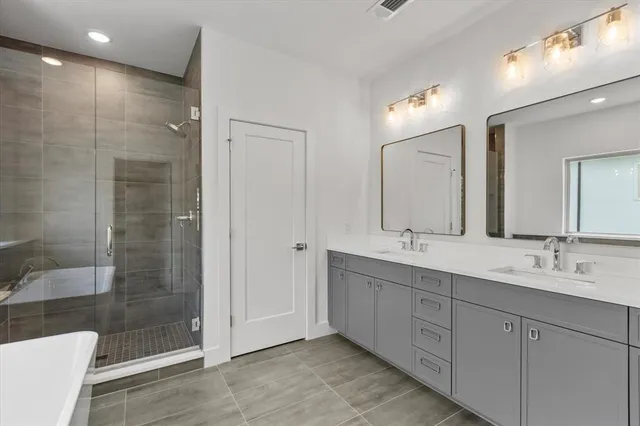 $450,000 | 436 Waterscape Drive, Unit 1442, Hickory Creek, TX 75065