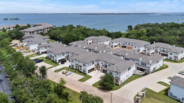 $450,000 | 436 Waterscape Drive, Unit 1442, Hickory Creek, TX 75065
