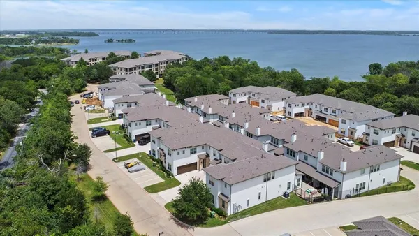 $450,000 | 436 Waterscape Drive, Unit 1442, Hickory Creek, TX 75065