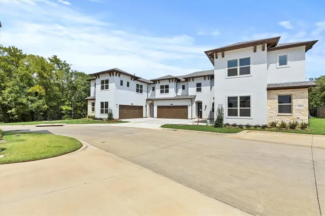 $450,000 | 436 Waterscape Drive, Unit 1442, Hickory Creek, TX 75065