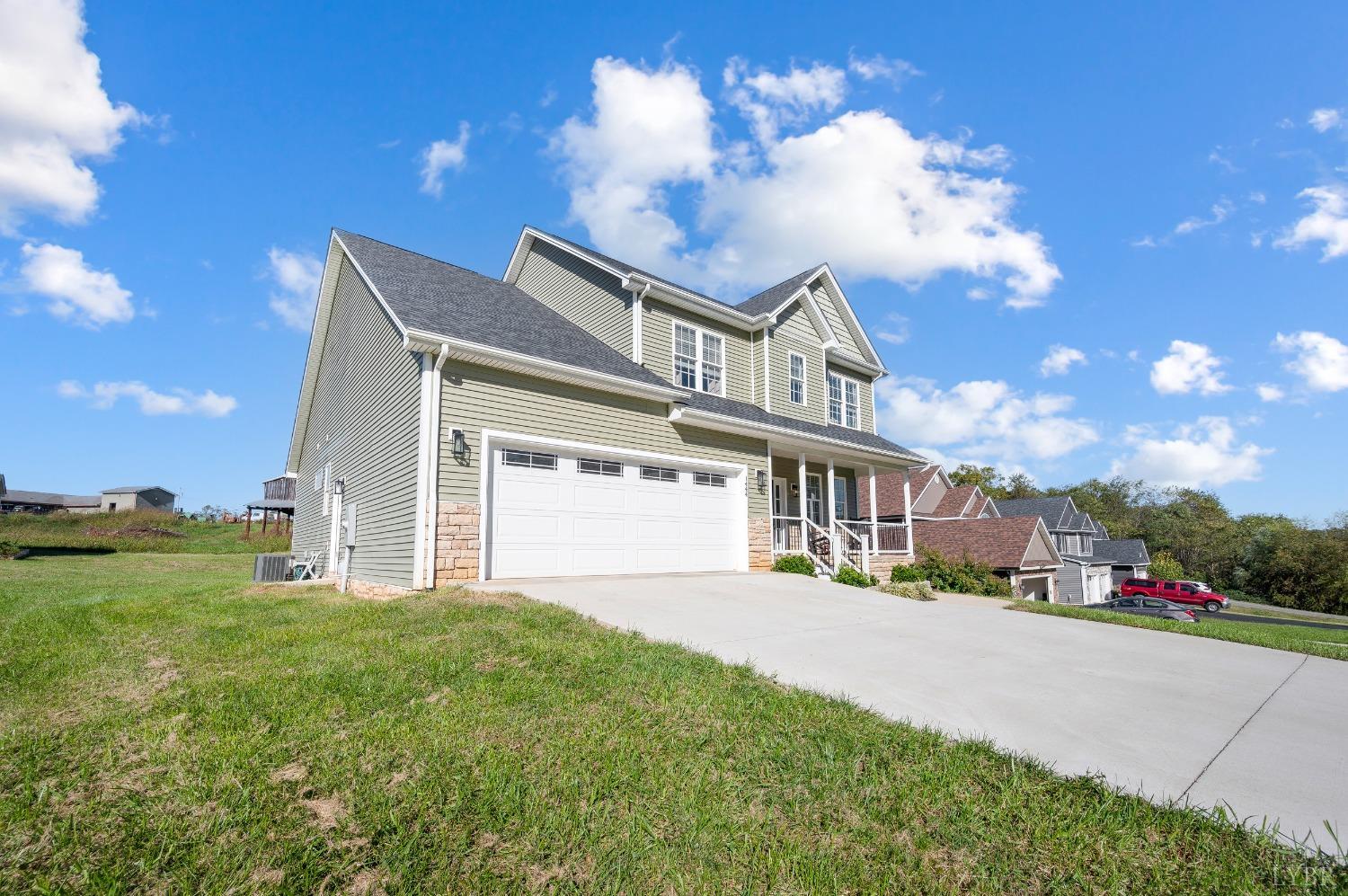 1444 Pilgrim Road Goode, VA 24556 - Photo 5 of 68