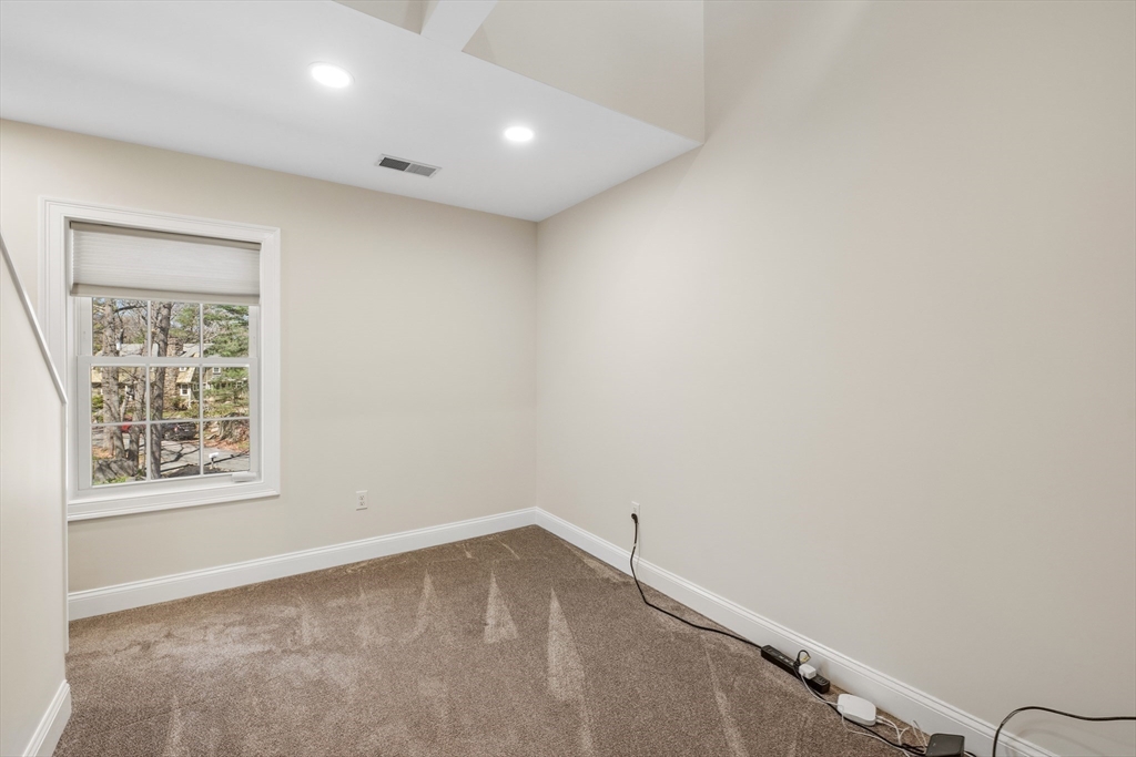 18 Montserrat Road Beverly, MA 01915 - Photo 21 of 27