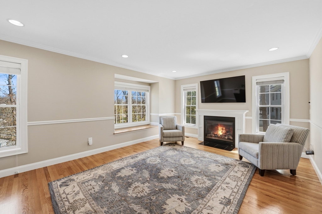 18 Montserrat Road Beverly, MA 01915 - Photo 9 of 27