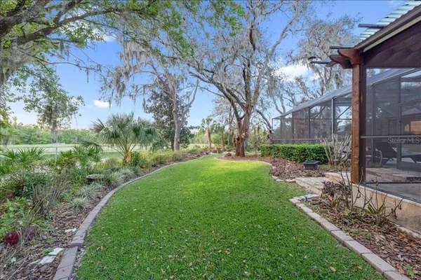 $1,100,000 | 5702 Ternpark Drive, Lithia, FL 33547