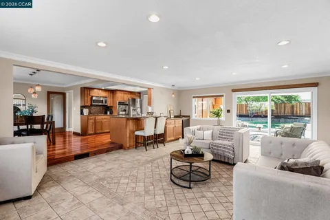$1,150,000 | 30 Mt Emory Court, Clayton, CA 94517