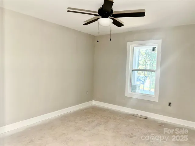 a view of a window in an empty room