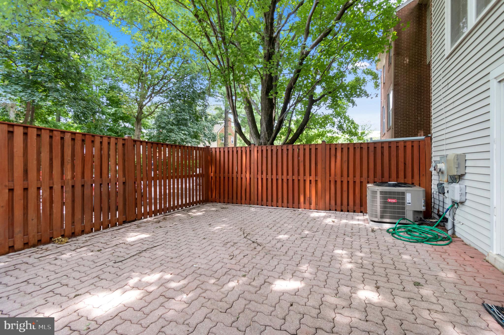 9041 Ottawa Place Silver Spring, MD 20910 - Photo 26 of 33