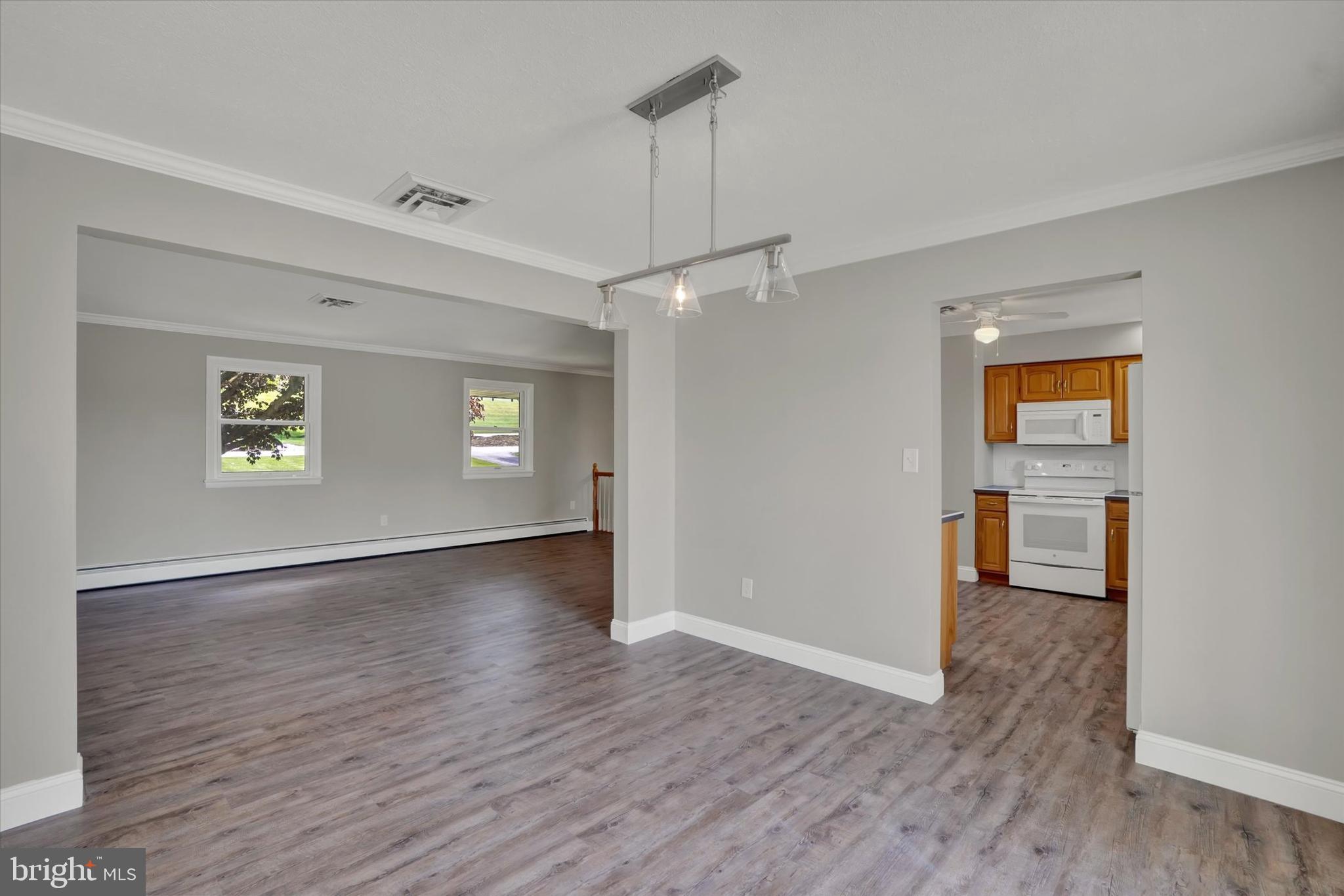 2720 Freysville Road Red Lion, PA 17356 - Photo 7 of 28