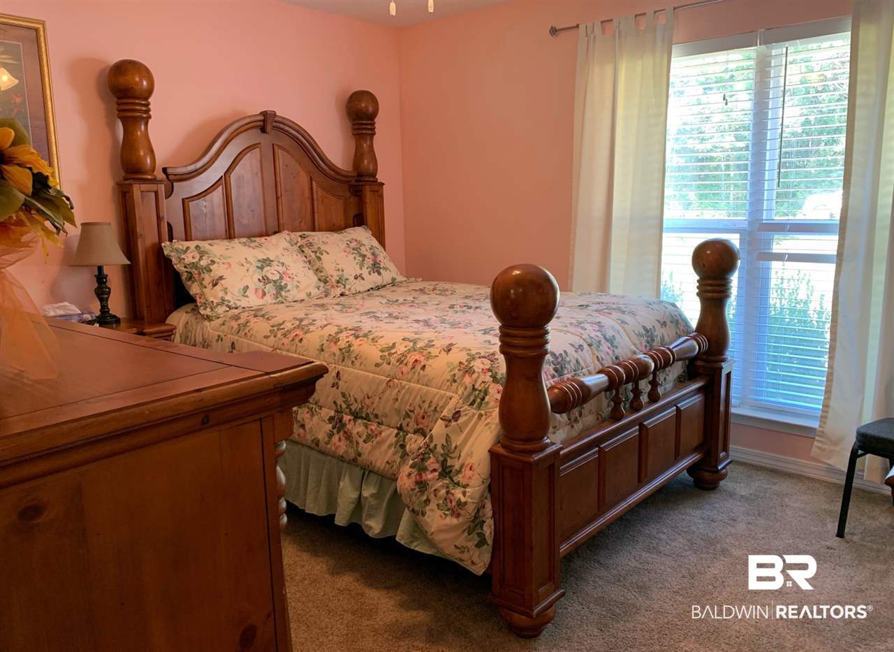 320 North Hickory Street Foley, AL 36535 - Photo 22 of 40