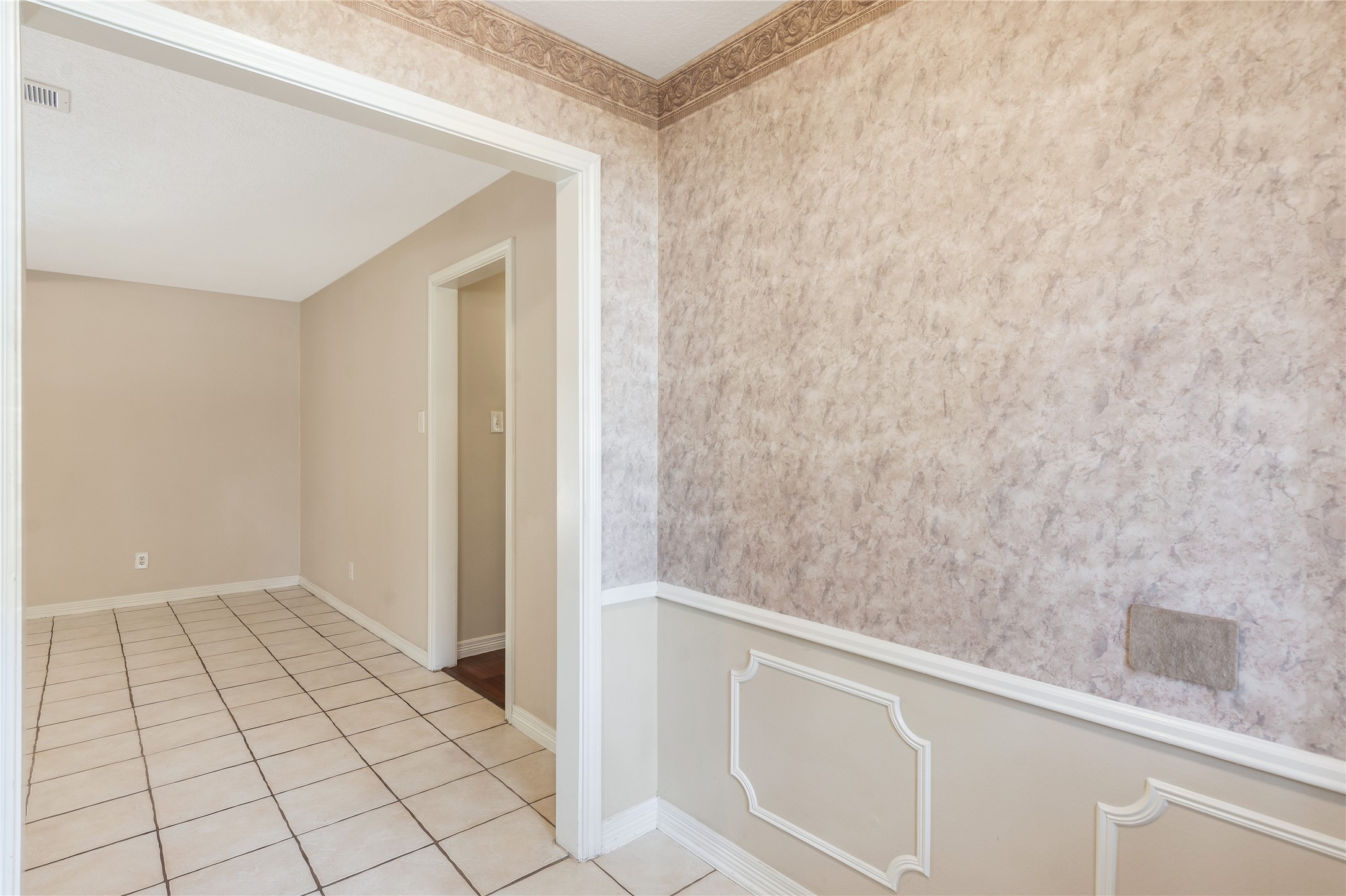 17926 Cypress Spring Drive Spring, TX 77388 - Photo 5 of 34 a view of an empty room