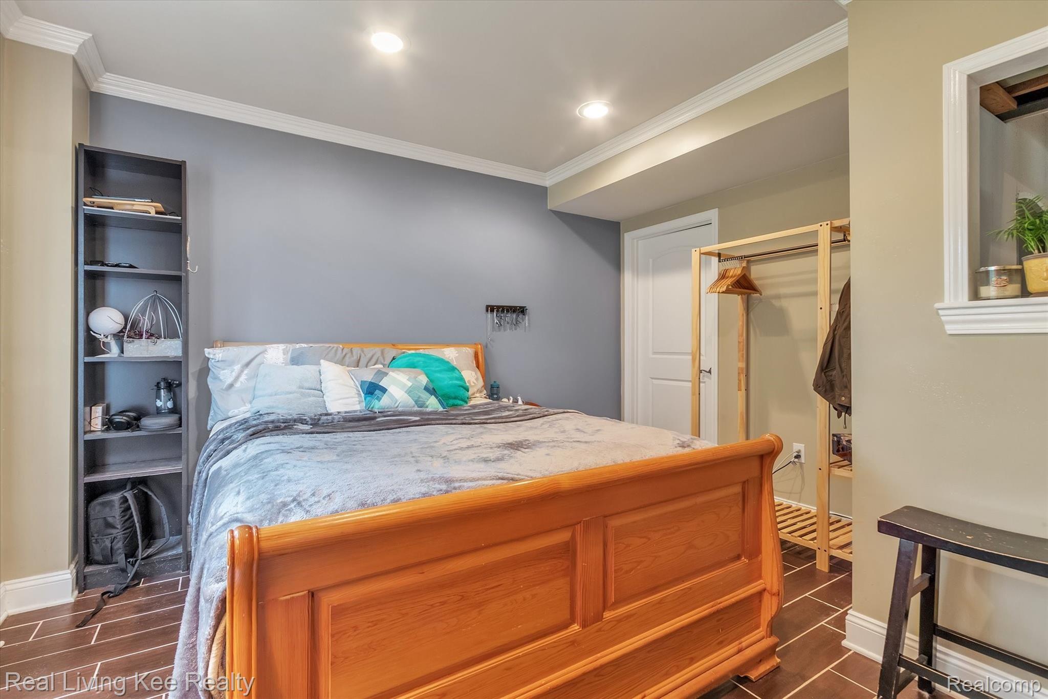 1148 Krista Lane Rochester, MI 48307 - Photo 43 of 53 44-1148-Krista-Lane-WindowStill-Real-Estate-Photography-44.jpg