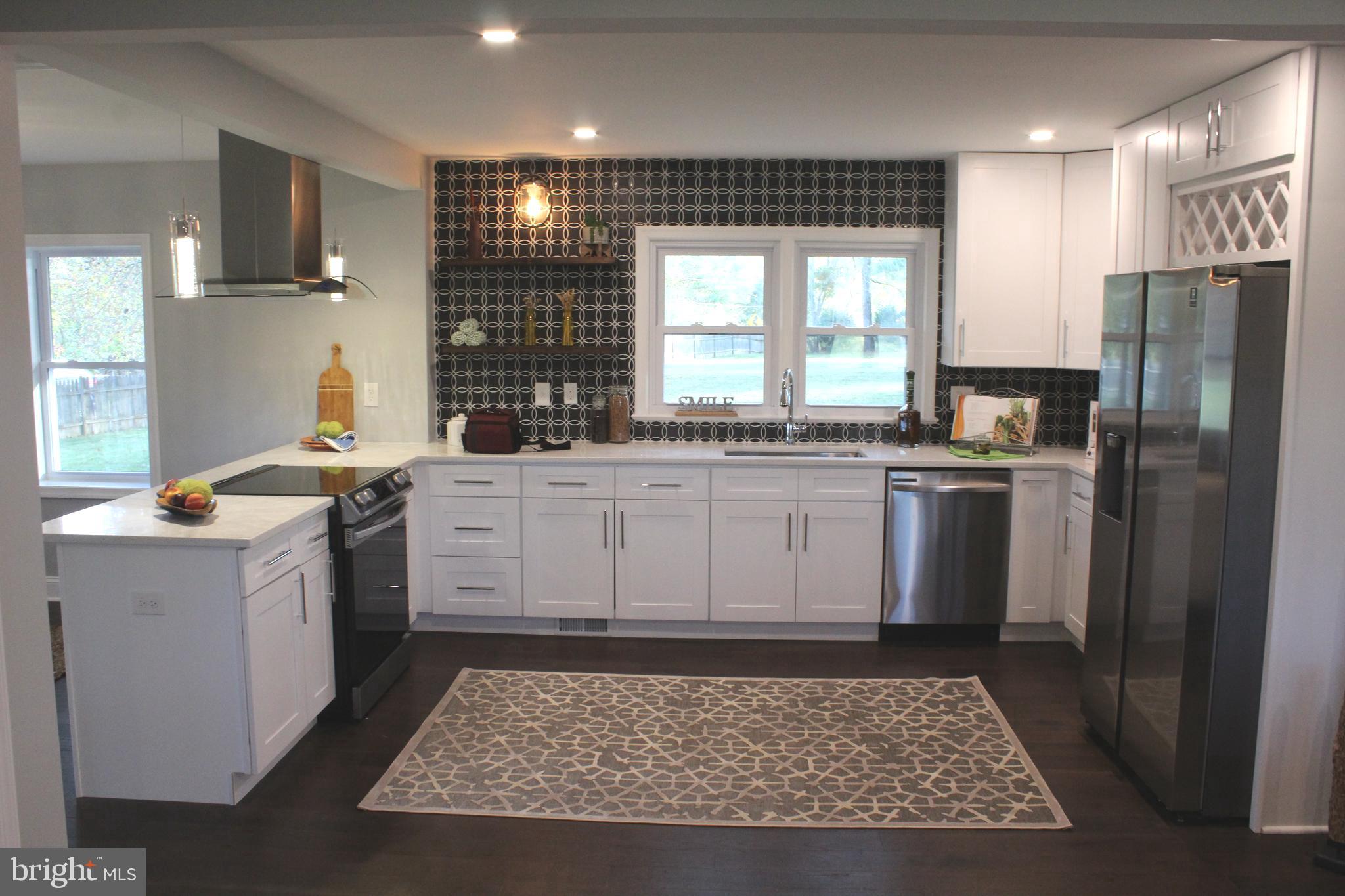 4300 Sundown Road Gaithersburg, MD 20882 - Photo 10 of 41 Kitchen