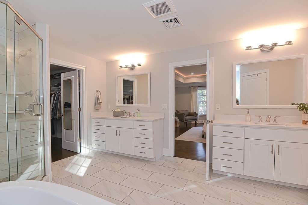 67 Molly Towne Road North Andover, MA 01845 - Photo 26 of 42 Gallery Image 26