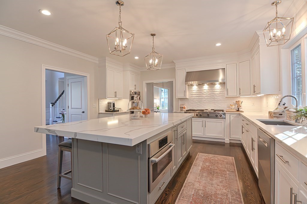 67 Molly Towne Road North Andover, MA 01845 - Photo 5 of 42 Gallery Image 5