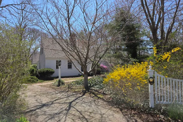 $1,395,000 | 14 Bambi Way, Orleans, MA 02653