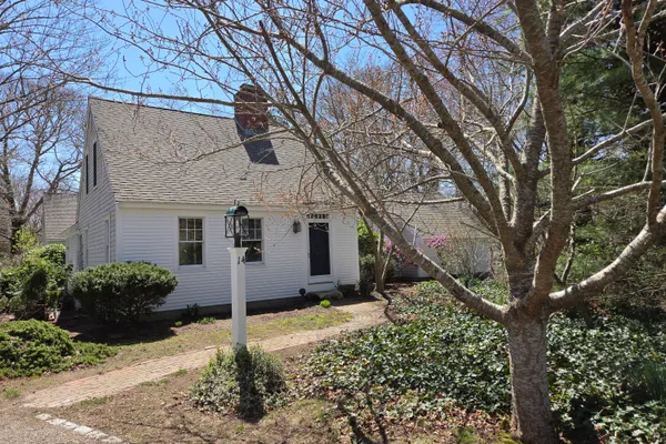 $1,395,000 | 14 Bambi Way, Orleans, MA 02653