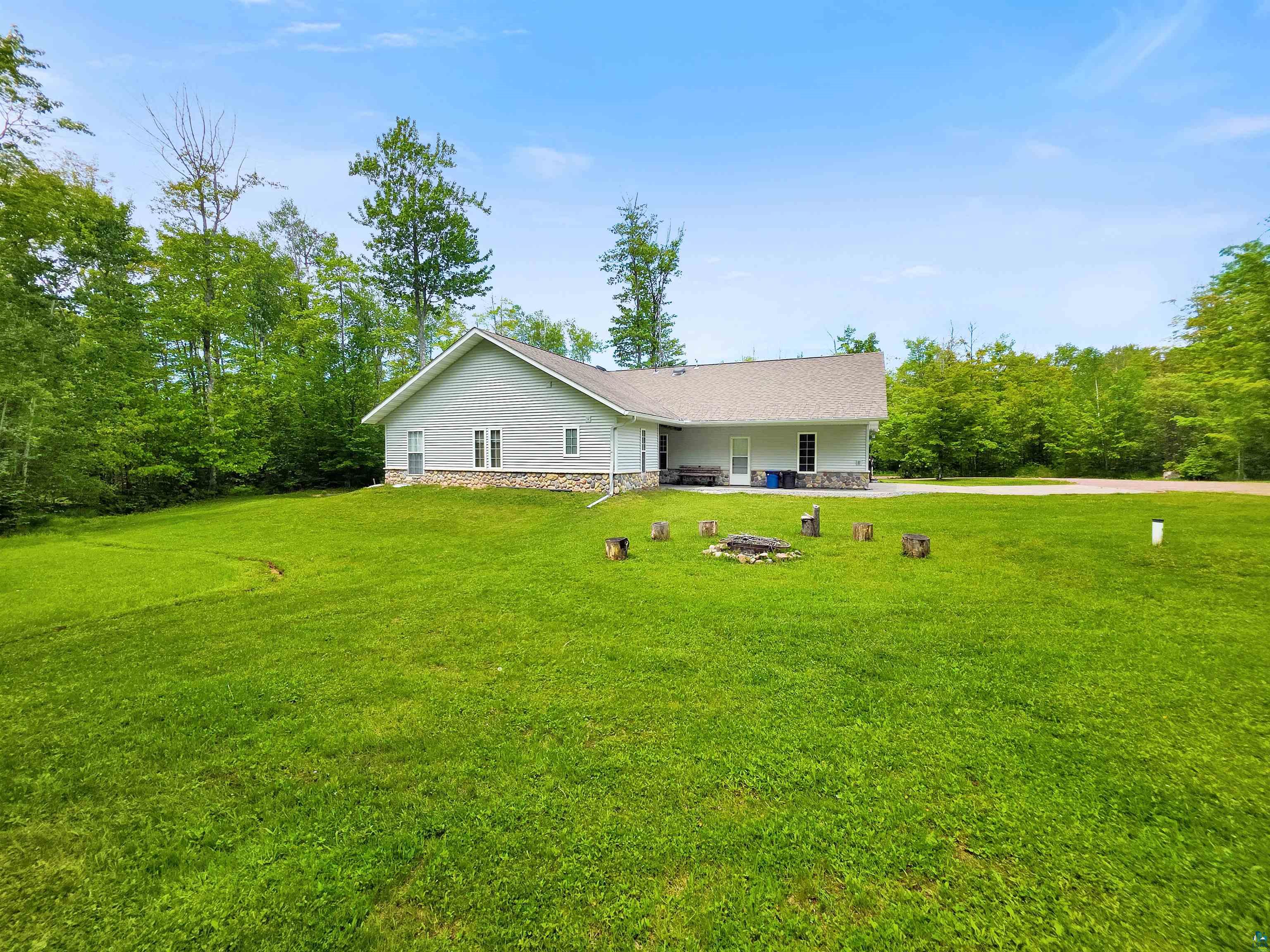 2865 North Shore Road La Pointe, WI 54850 - Photo 2 of 26