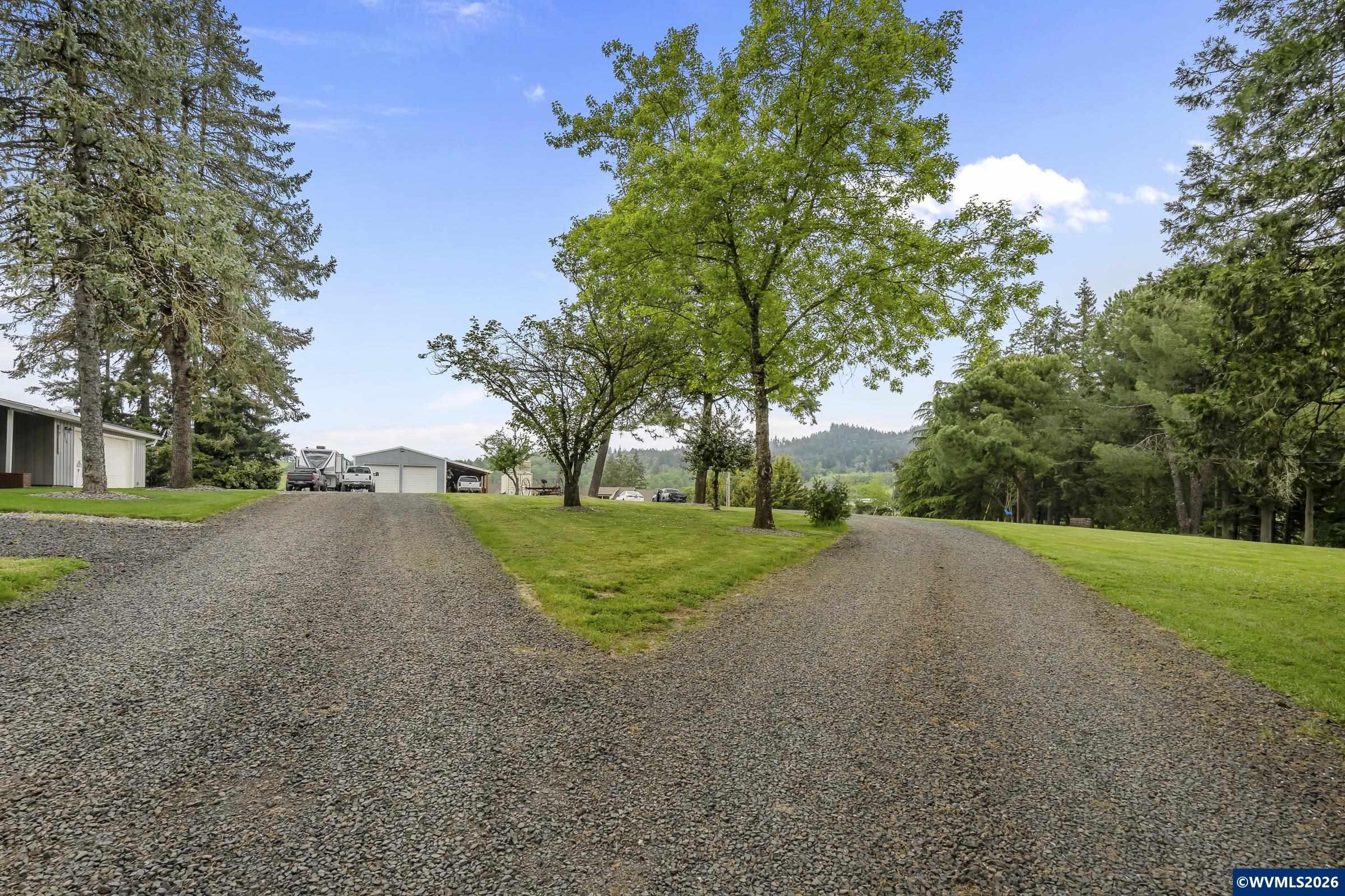 2239 Steiwer Road Southeast Jefferson, OR 97352 - Photo 33 of 36
