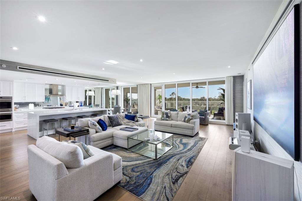 13915 Old Coast Road, Unit 305 Naples, FL 34110 - Photo 4 of 42