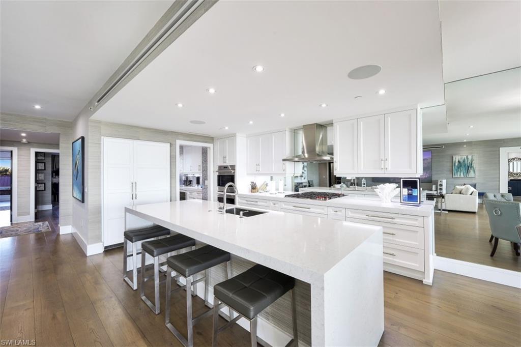 13915 Old Coast Road, Unit 305 Naples, FL 34110 - Photo 7 of 42