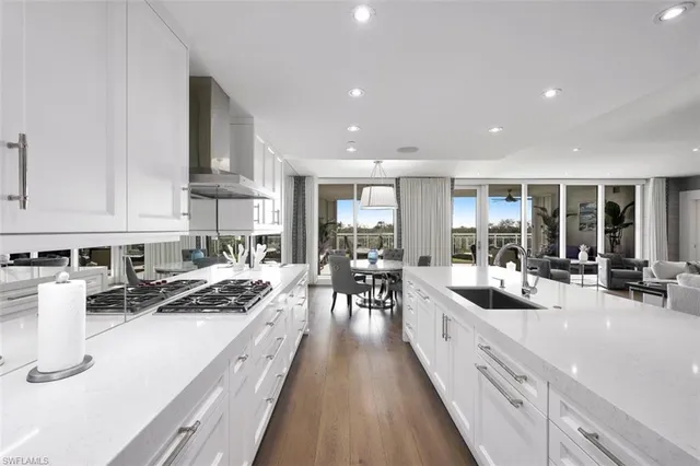 $40,000 | 13915 Old Coast Road, Unit 305, Naples, FL 34110