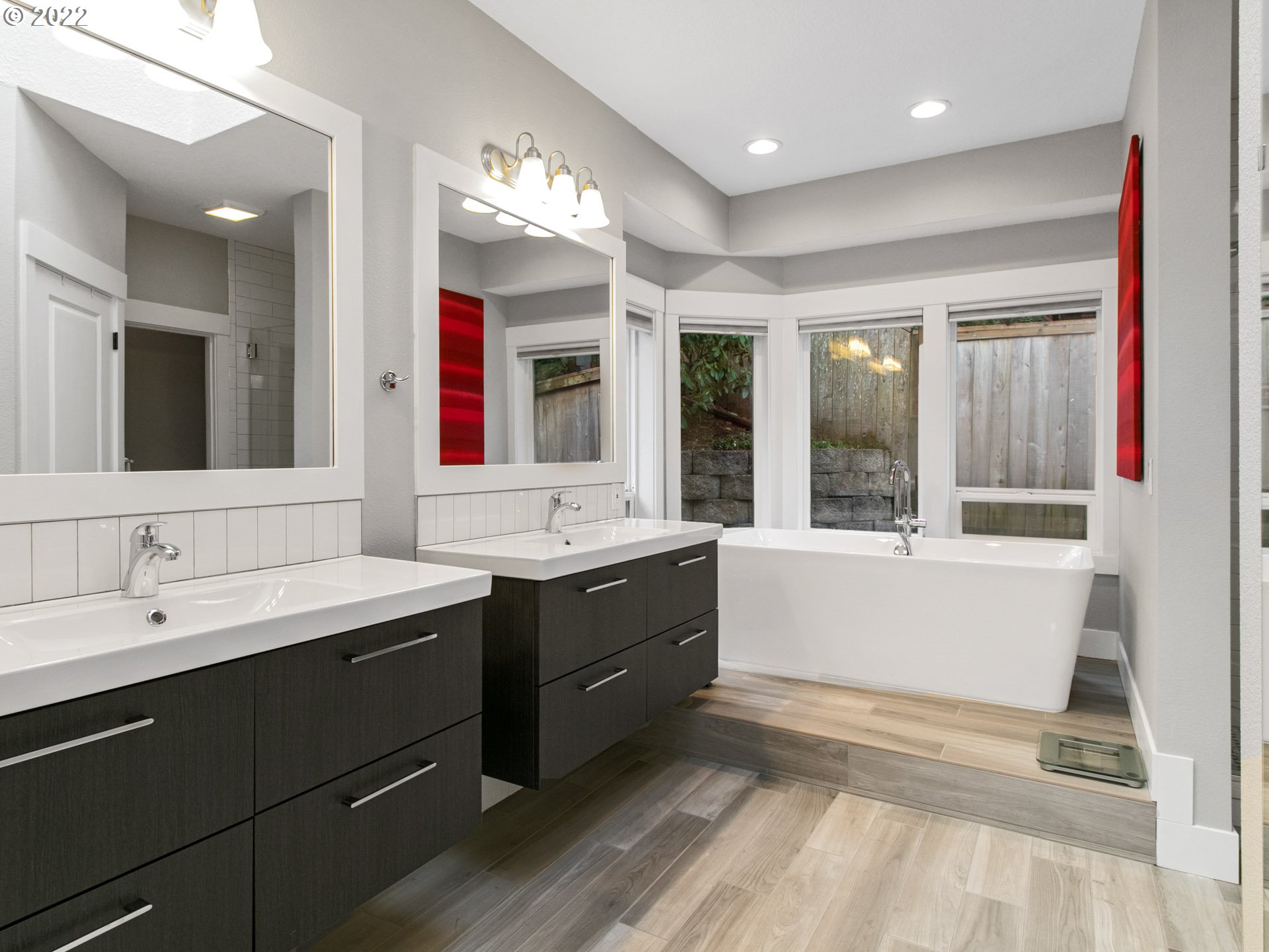 1622 Northwest Mayfield Road Portland, OR 97229 - Photo 14 of 30 Gallery Image 14