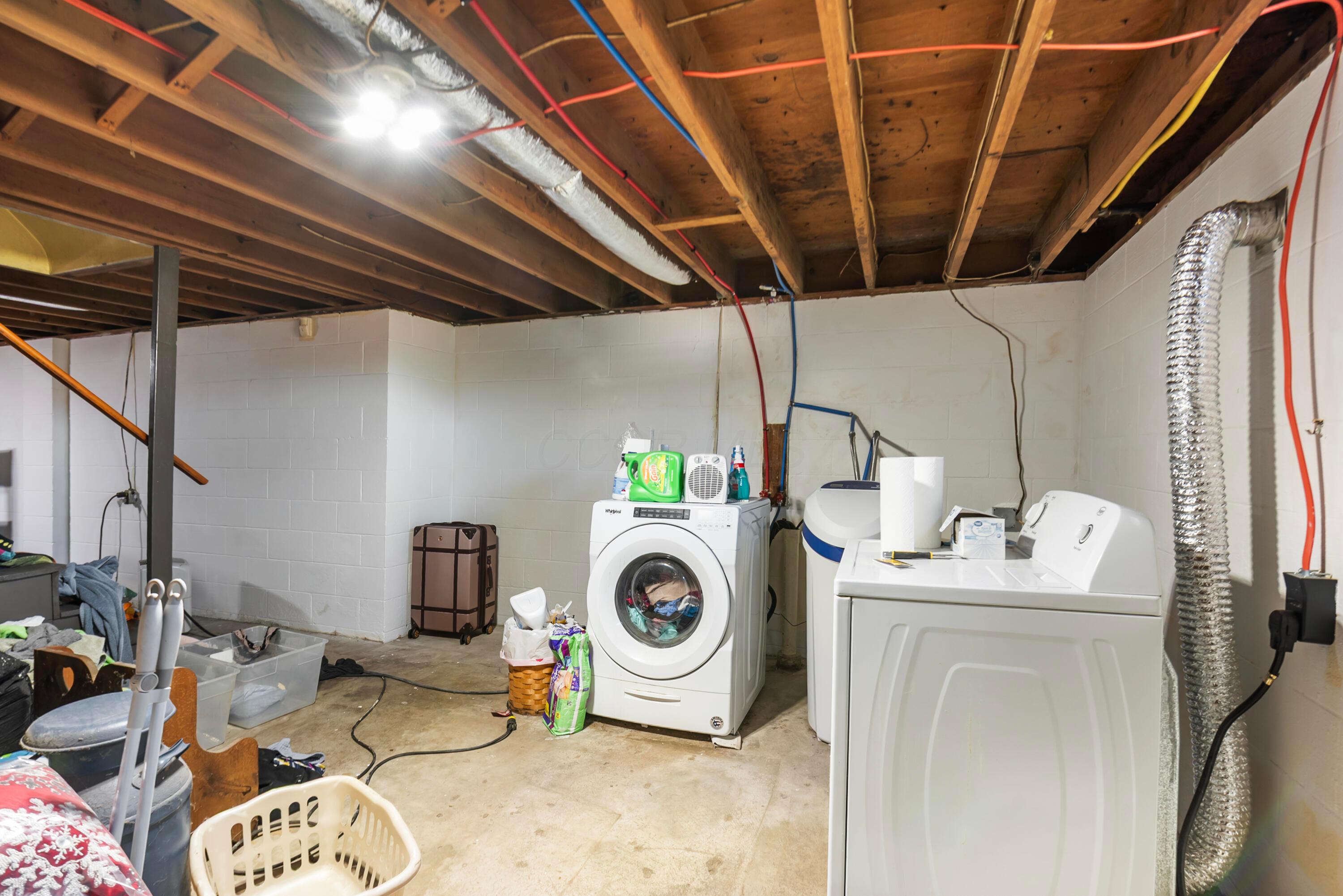 2135 Hamburg Road Southwest Lancaster, OH 43130 - Photo 23 of 39 Basement