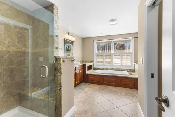 $1,550,000 | 32 Olive Meadow Lane, Dover, NH 03820