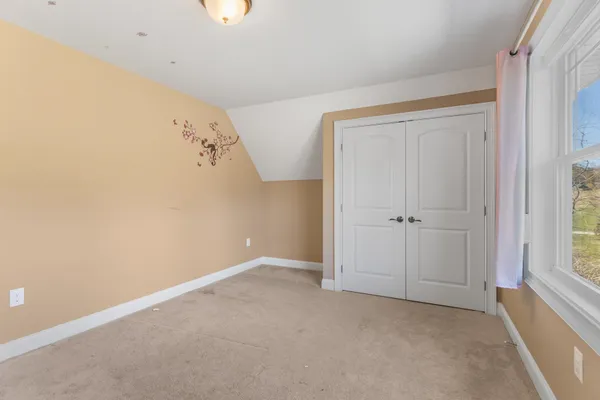 $1,550,000 | 32 Olive Meadow Lane, Dover, NH 03820