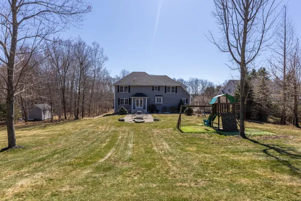 $1,550,000 | 32 Olive Meadow Lane, Dover, NH 03820