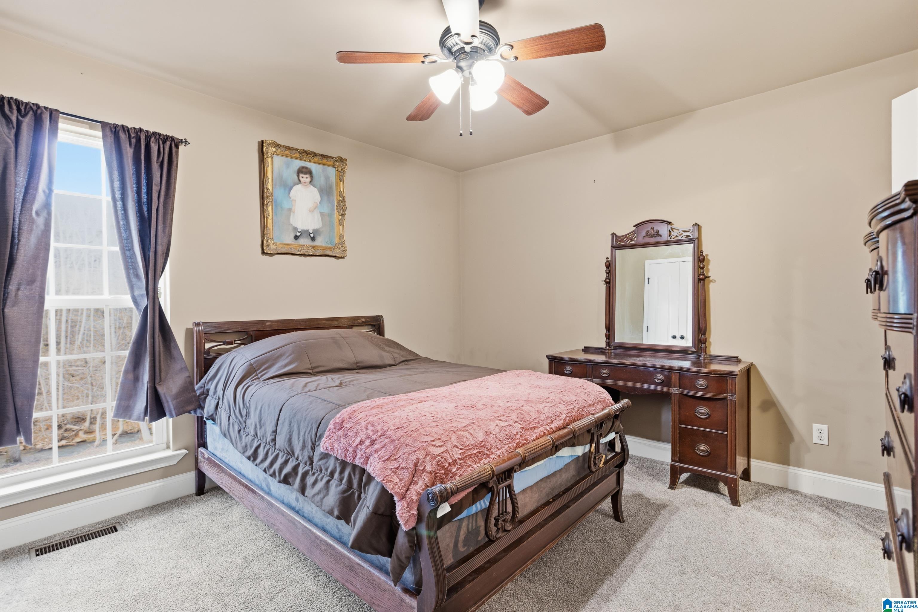 231 Magnolia Circle Warrior, AL 35180 - Photo 15 of 52