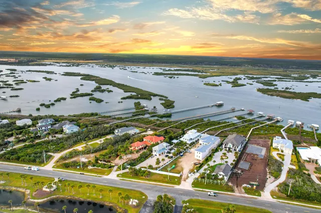 a view of an ocean view