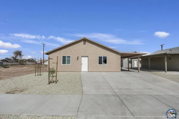 $515,000 | 376 Heil Court, Unit 1, El Centro, CA 92243