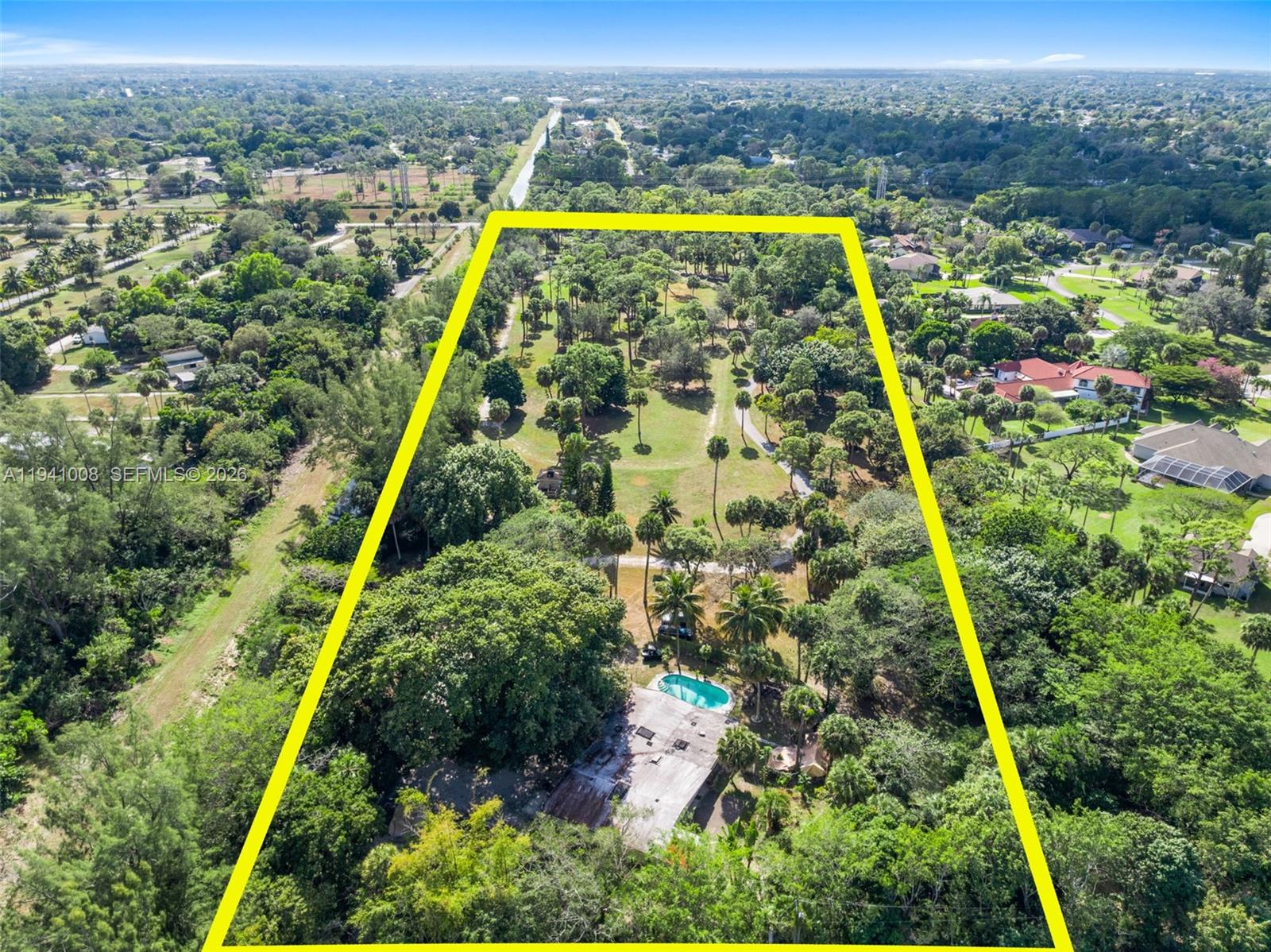 12033 Acme Road Wellington, FL 33414 - Photo 3 of 30 a view of a yard