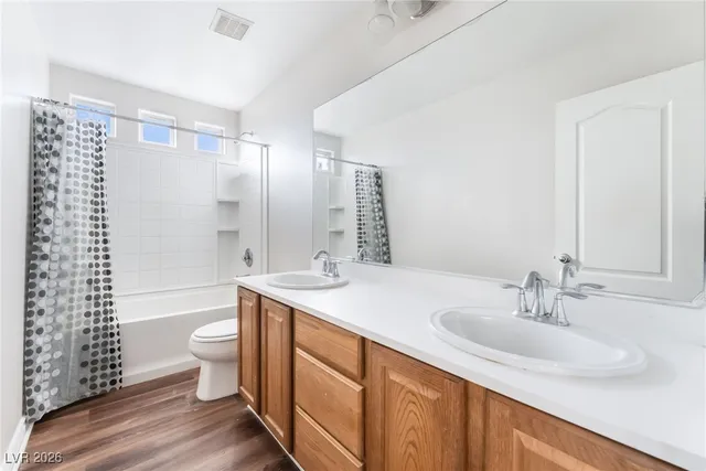 $2,150 | 112 Iron Summit Avenue, North Las Vegas, NV 89031