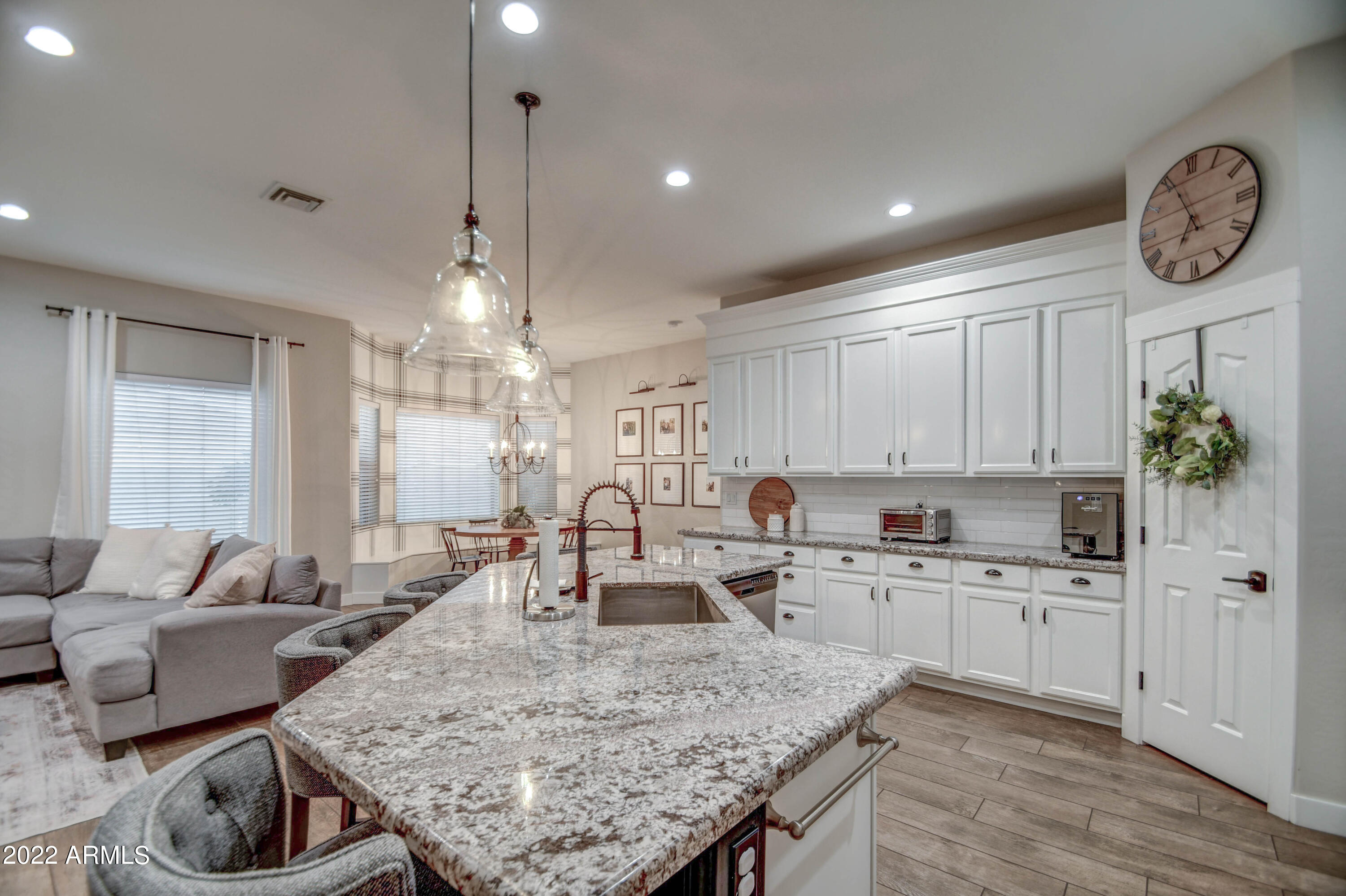 103 East Elgin Street Gilbert, AZ 85295 - Photo 21 of 38 KITCHEN 6