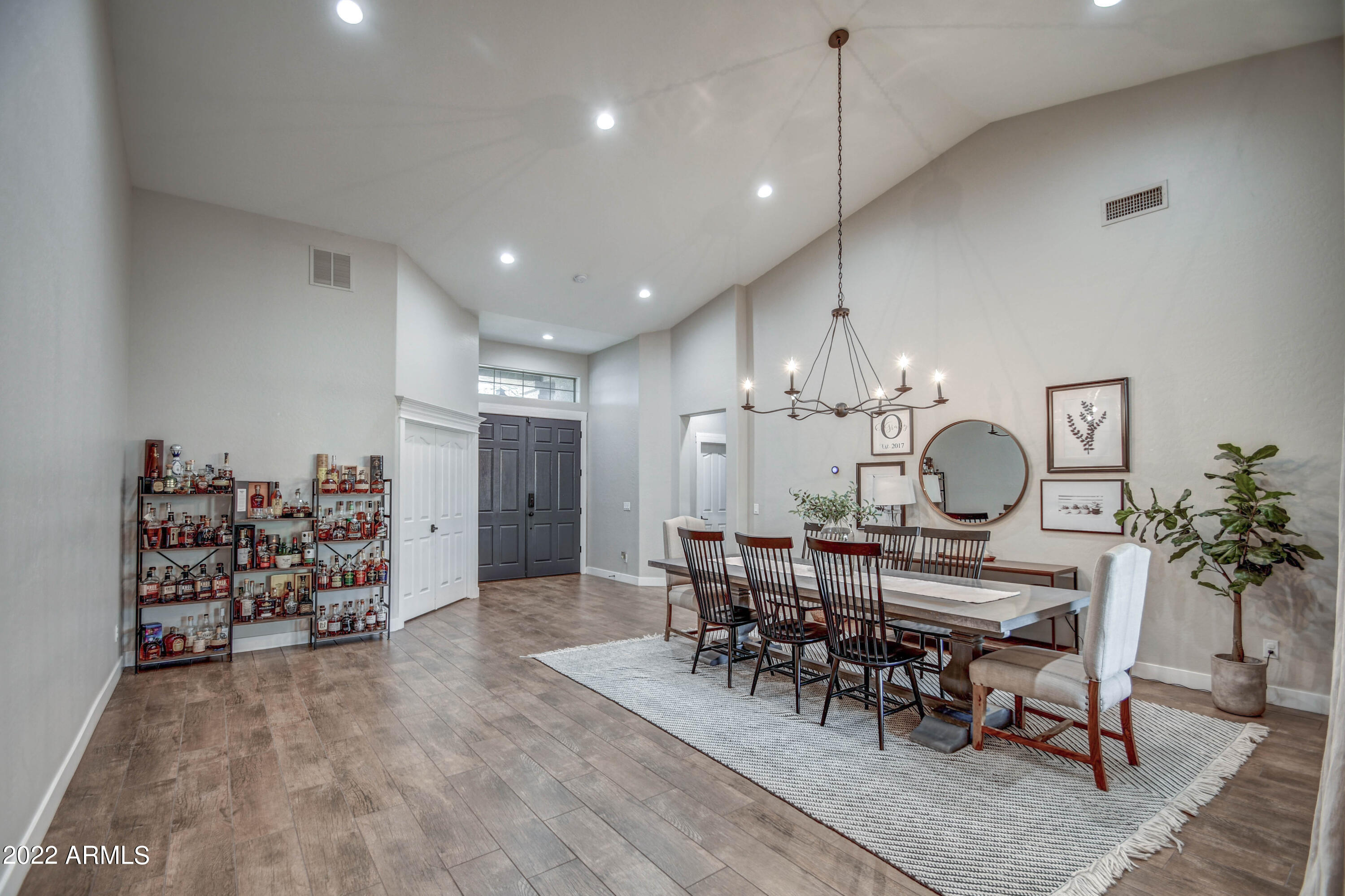 103 East Elgin Street Gilbert, AZ 85295 - Photo 7 of 38 DINING LIVING 3