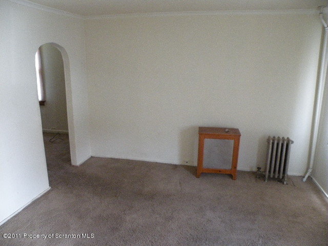 1714 Rear Wayne Avenue Scranton, PA 18508 - Photo 4 of 8 Gallery Image 4