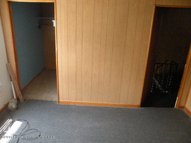 1714 Rear Wayne Avenue Scranton, PA 18508 - Photo 6 of 8 Gallery Image 6