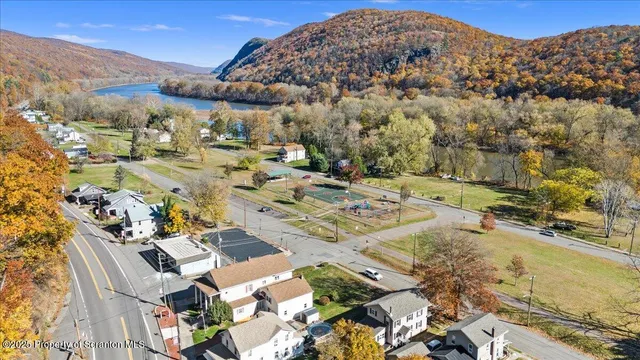 $144,900 | 74 North Susquehanna Avenue, Shickshinny, PA 18655