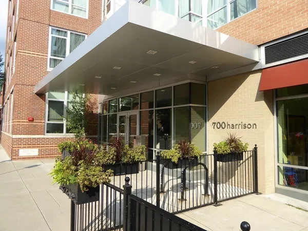 $90,000 | 700 Harrison Avenue, Boston, MA 02118
