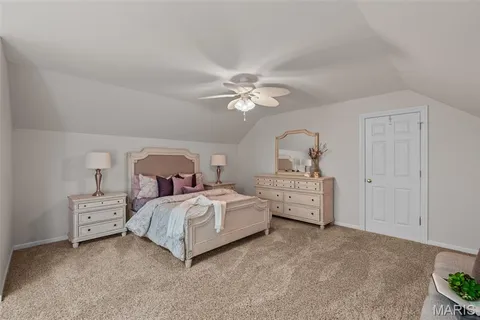 $1,950,000 | 28 Ladue Meadows, St. Louis, MO 63141