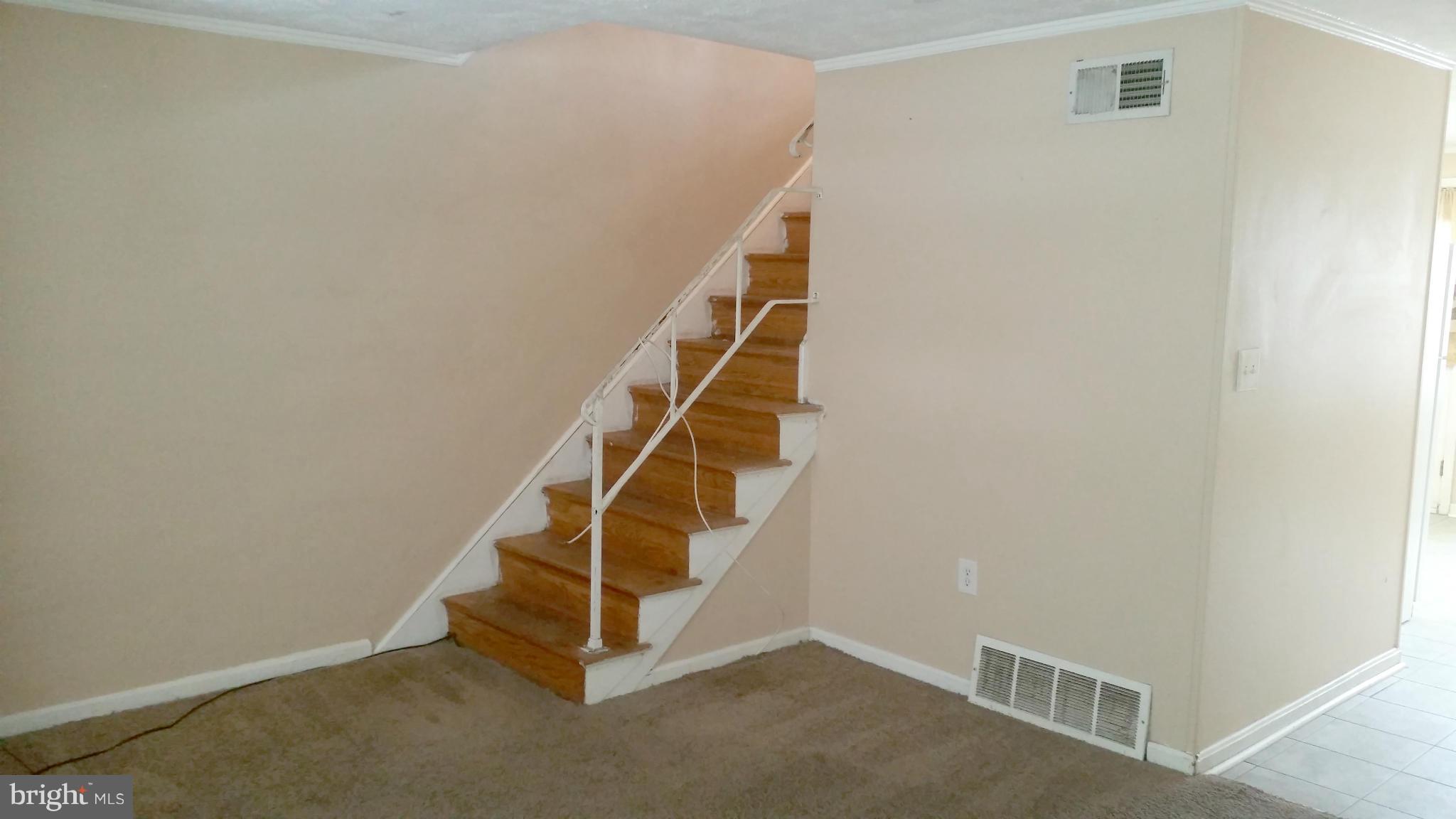 2053 Larkhall Road Baltimore, MD 21222 - Photo 4 of 9 Interior (General)