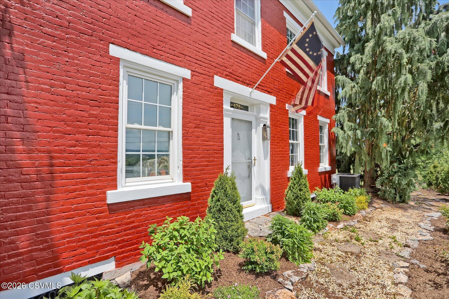 478 South Mill Road Milton, PA 17847 - Photo 2 of 82 02-1U4A0024