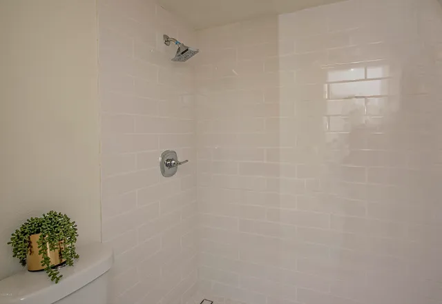 $3,995 | 5209 North 24th Street, Unit 103, Phoenix, AZ 85016