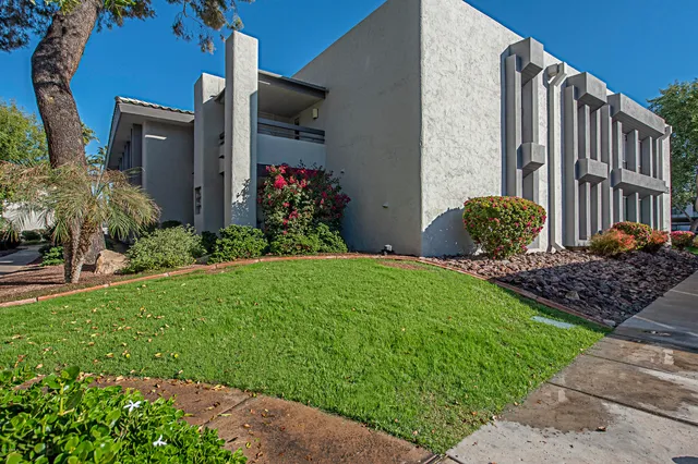 $3,995 | 5209 North 24th Street, Unit 103, Phoenix, AZ 85016