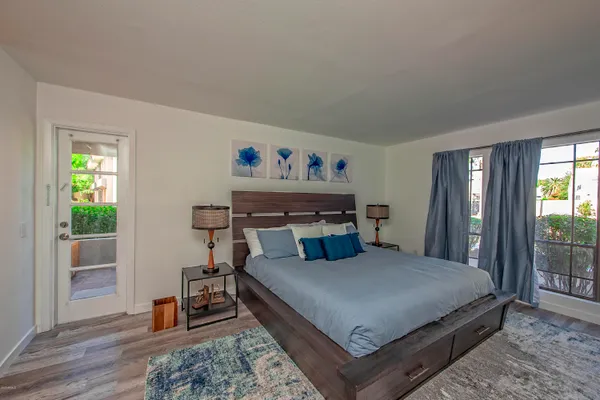 $2,245 | 5209 North 24th Street, Unit 103, Phoenix, AZ 85016