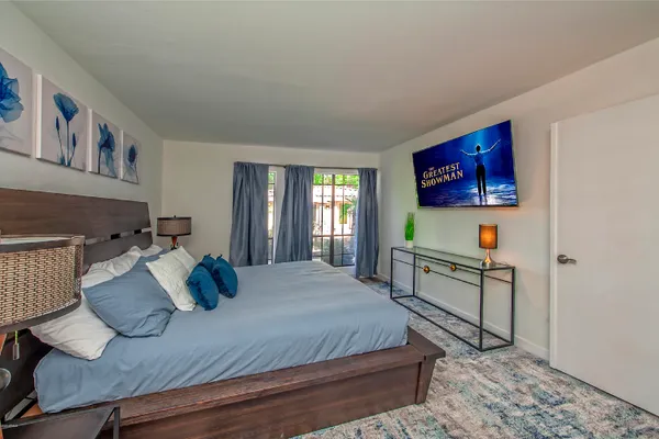 $2,245 | 5209 North 24th Street, Unit 103, Phoenix, AZ 85016